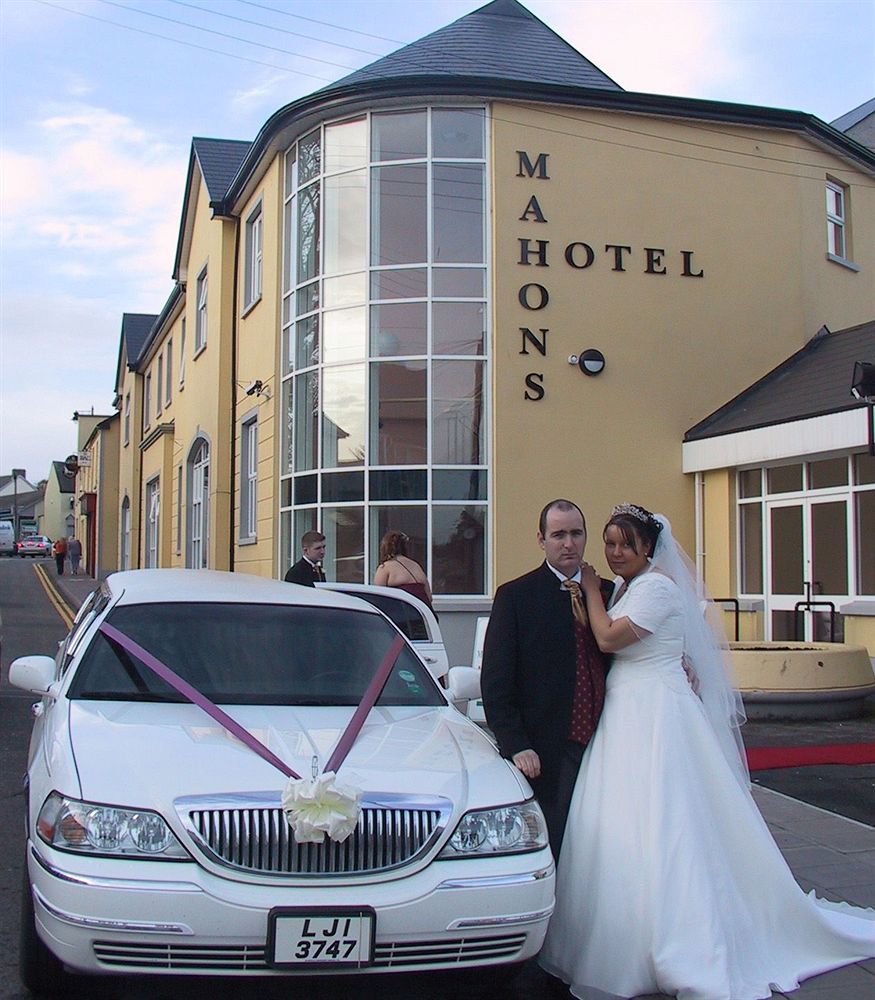 Mahon'S Hotel Irvinestown Exterior foto